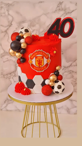 Cake Creations Redditch Cake Shop & Class Studio - Hospitality and gastronomy