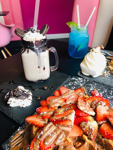 Opinii despre Love Choco Desserts (Canning Town) în London - Hospitality and gastronomy