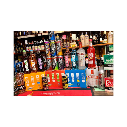 Opinii despre Mulhollands Bar & Off licence în Castlewellan - Hospitality and gastronomy