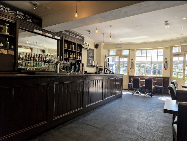 98 Park Rd, London NW1 4SH