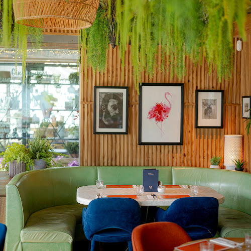 132 Main St, Prestwick KA9 1PB, United Kingdom