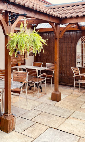 Nicholls Botanical Cafe - Abergavenny