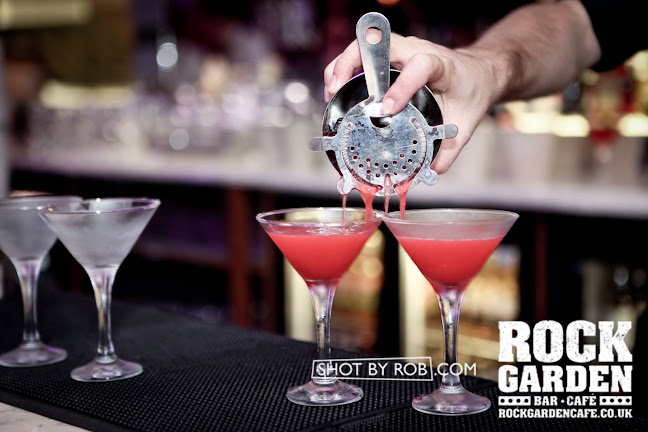 Opinii despre Rock Garden Cafe Bar în Torquay - Hospitality and gastronomy