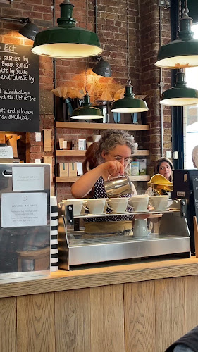 Opinii despre Monmouth Coffee Company în London - Hospitality and gastronomy