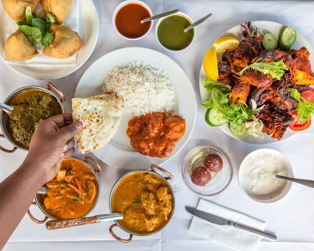 Meghna Indian Takeaway - Hospitality and gastronomy