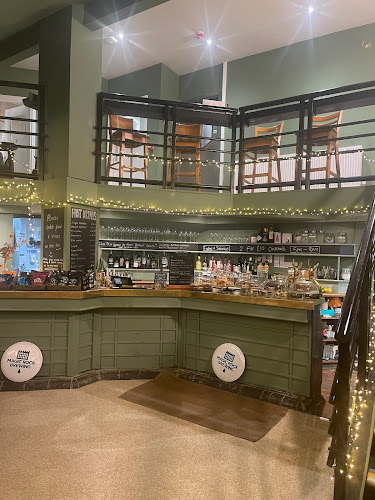 3 High St E, Glossop SK13 8DA, United Kingdom