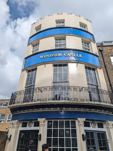 The Windsor Castle Pub - Hospitality and gastronomy