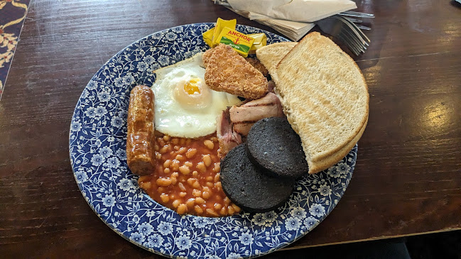 8 Bethel St, Brighouse HD6 1JN, United Kingdom