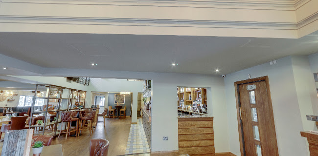 The Oakleigh - Leigh-on-Sea