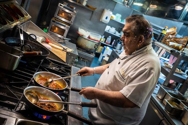 Arnero Indian Restaurant Manchester - Hospitality and gastronomy