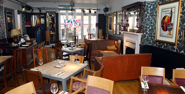 Opinii despre The Duchess of Cambridge Pub în Windsor - Hospitality and gastronomy