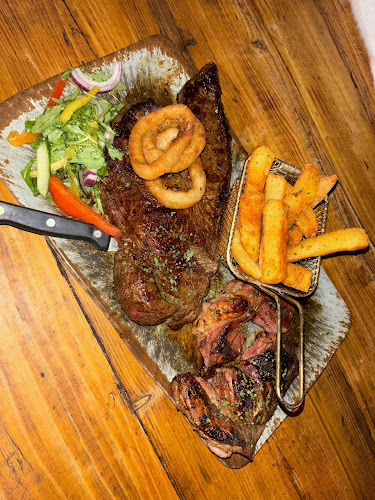 Comentarii opinii despre The Mine at CF47 & Castelany's Fine Dining