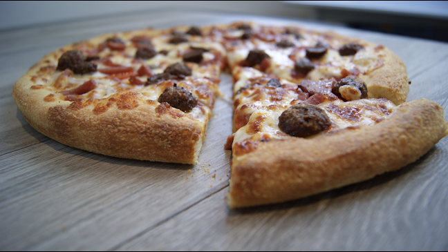 Opinii despre Caprinos Pizza Faringdon în Faringdon - Hospitality and gastronomy