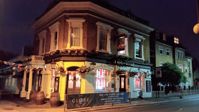The Globe, Brentford - Brentford
