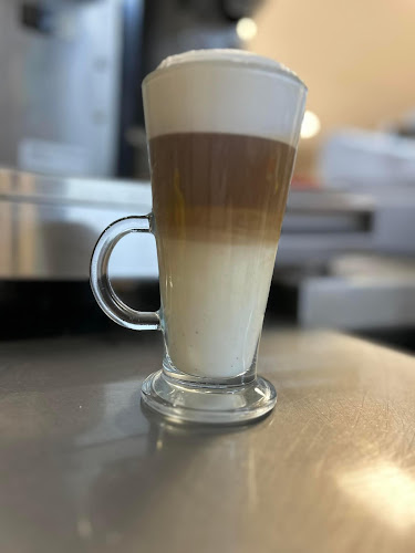 Unit 17, Juliet Way, Purfleet Industrial Park, Aveley, Purfleet-on-Thames, South Ockendon RM15 4YD