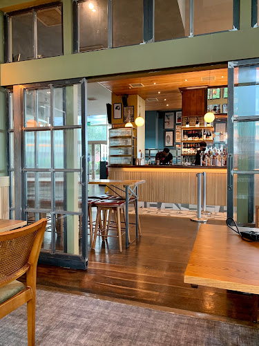 The Riverside - Hospitality and gastronomy