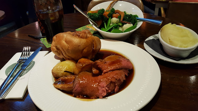 Opinii despre The Cadeby Pub & Restaurant în Doncaster - Hospitality and gastronomy