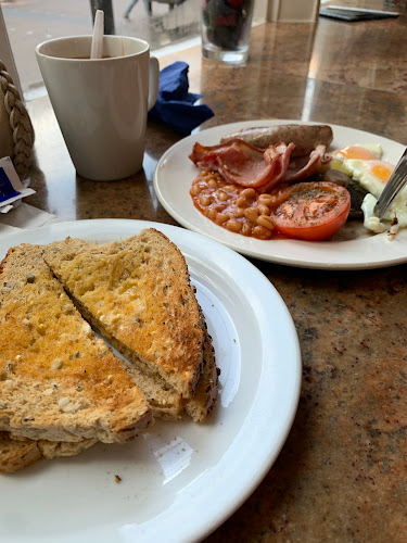 Opinii despre Katsouris Deli în Manchester - Hospitality and gastronomy