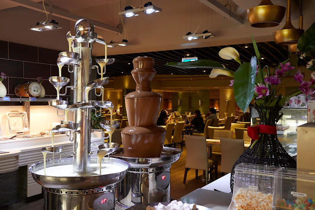 COSMO All You Can Eat World Buffet Restaurant | Bristol