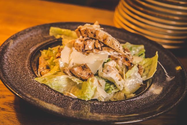 19-20 Elvet Bridge, Durham DH1 3AA, United Kingdom