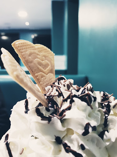 Opinii despre Cakes & Shakes în Ilford - Hospitality and gastronomy