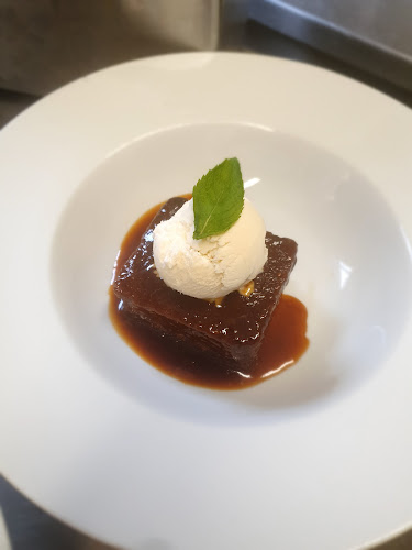 The Gazebo Pub and Riverside Dining - Hospitality and gastronomy