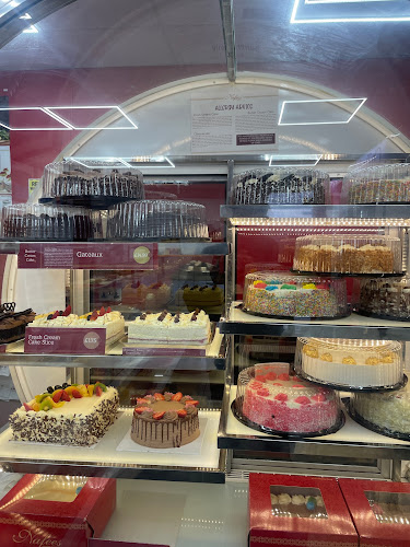 Nafees Bakers & Sweets Keighley - Keighley