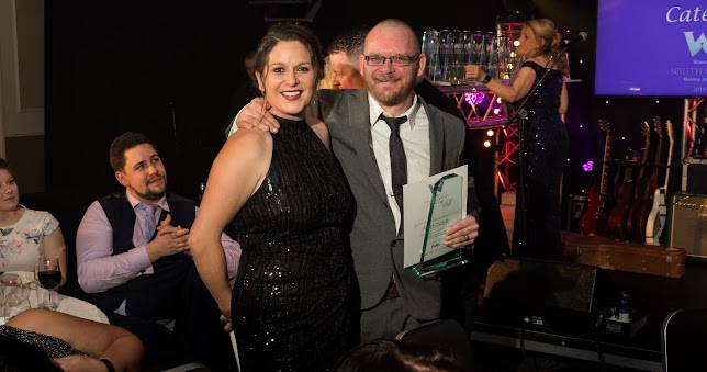 Comentarii opinii despre Duck and Strawberry Event Catering (formerly M Welsh Catering Services)