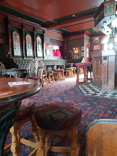 Victoria Inn - Hospitality and gastronomy