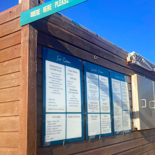 Comentarii opinii despre Castle Beach Café