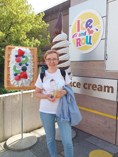 Ice and Roll Cwmbran - Hospitality and gastronomy