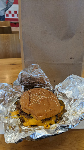 Five Guys Cheshire Oaks - Ellesmere Port