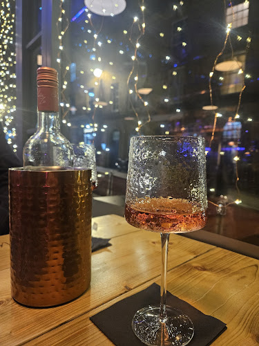 19Twenty Bar & Grill - Durham