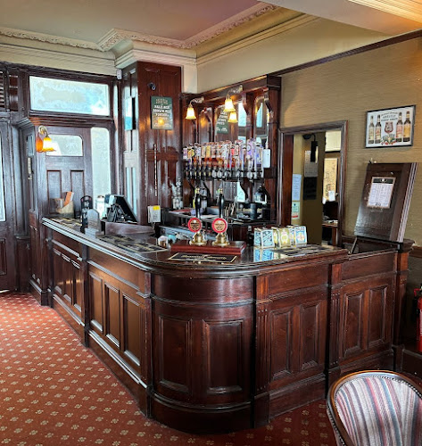 Princess Louise, Holborn - Hospitality and gastronomy