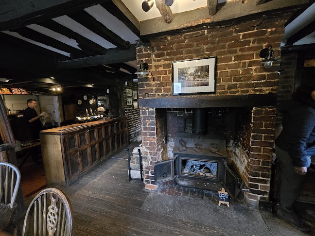 The Ringlestone Inn, Ringlestone Rd, Harrietsham ME17 1NX
