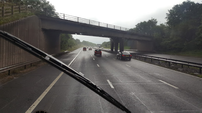 Comentarii opinii despre Bournville Catering Equipment