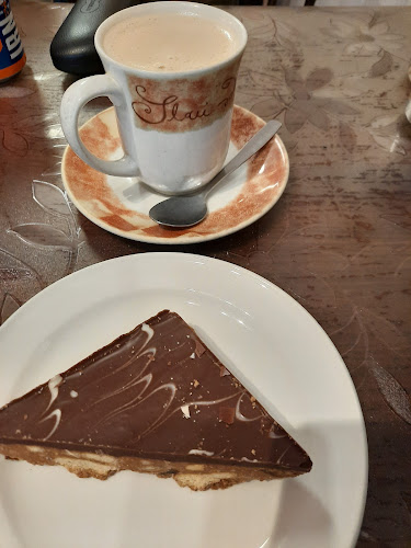 Comentarii opinii despre The Royal Cafe