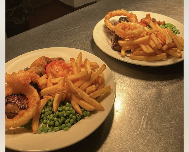 Old Chequers Inn - Hospitality and gastronomy