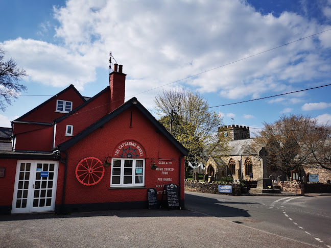 Opinii despre The Catherine Wheel în Cullompton - Hospitality and gastronomy