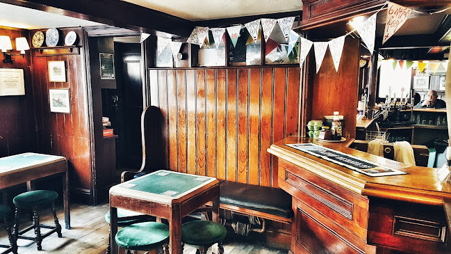 Champion Of The Thames