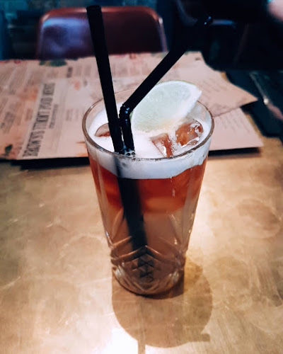 Browns Bar & Bistro - Hospitality and gastronomy