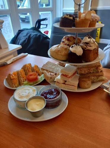 Comentarii opinii despre Tea at No.77 Cafe