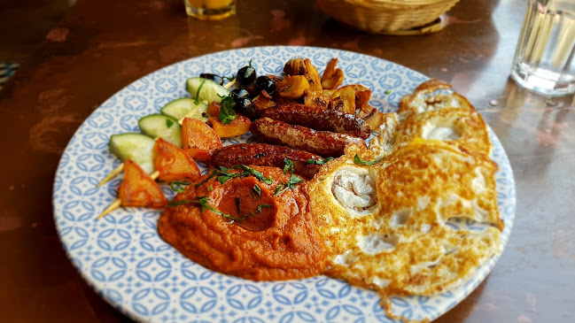 Bakchich Lebanese Restaurant