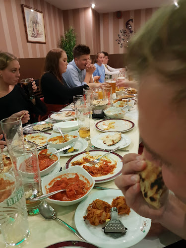 111 Chippenham Rd, Lyneham, Chippenham SN15 4PB