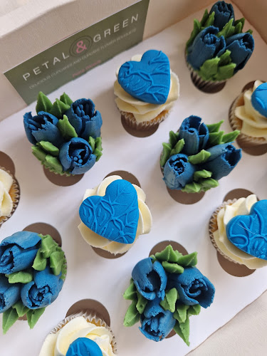 Comentarii opinii despre Petal & Green Cakes