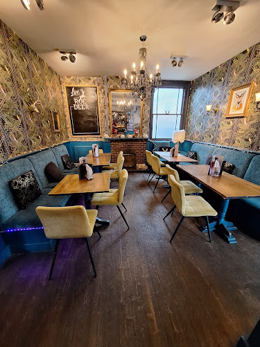 The Roe Deer - Hospitality and gastronomy