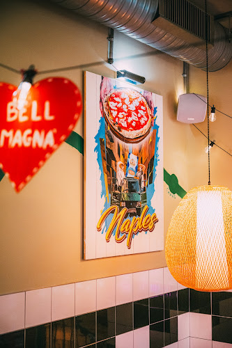 Pizza Pilgrims Queensway - Hospitality and gastronomy