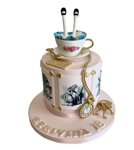 Wendy Brookes CAKEDESIGN - Dukinfield