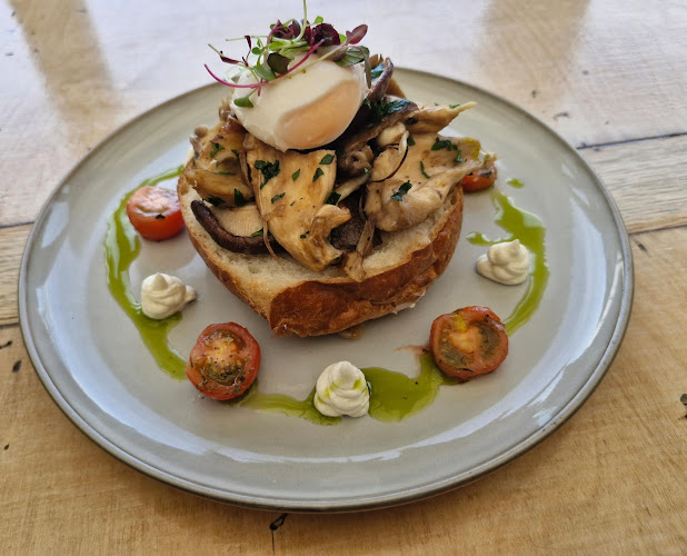 Opinii despre Rowan Cafe în Gerrards Cross - Hospitality and gastronomy