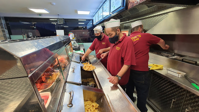 Eddie’s Fish Bar Fried Chicken & Kebabs - London